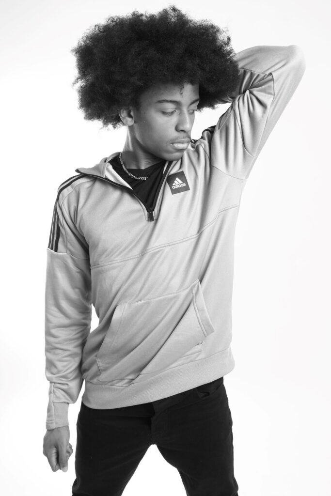 joshua thomas bw studio portrait 03.jpg