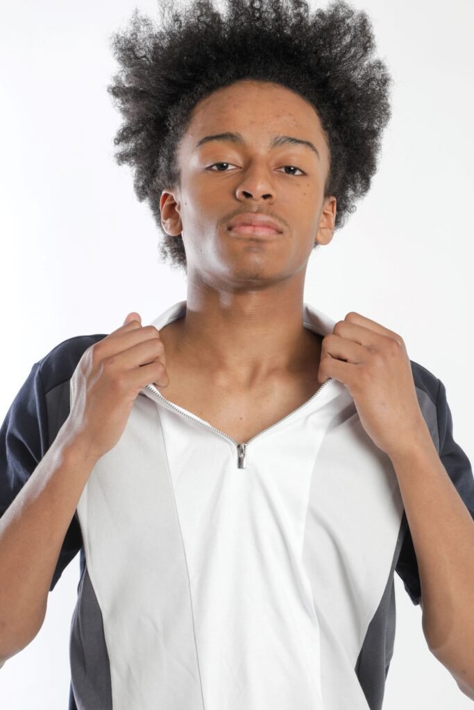 joshua thomas casual lifestyle 09.jpg