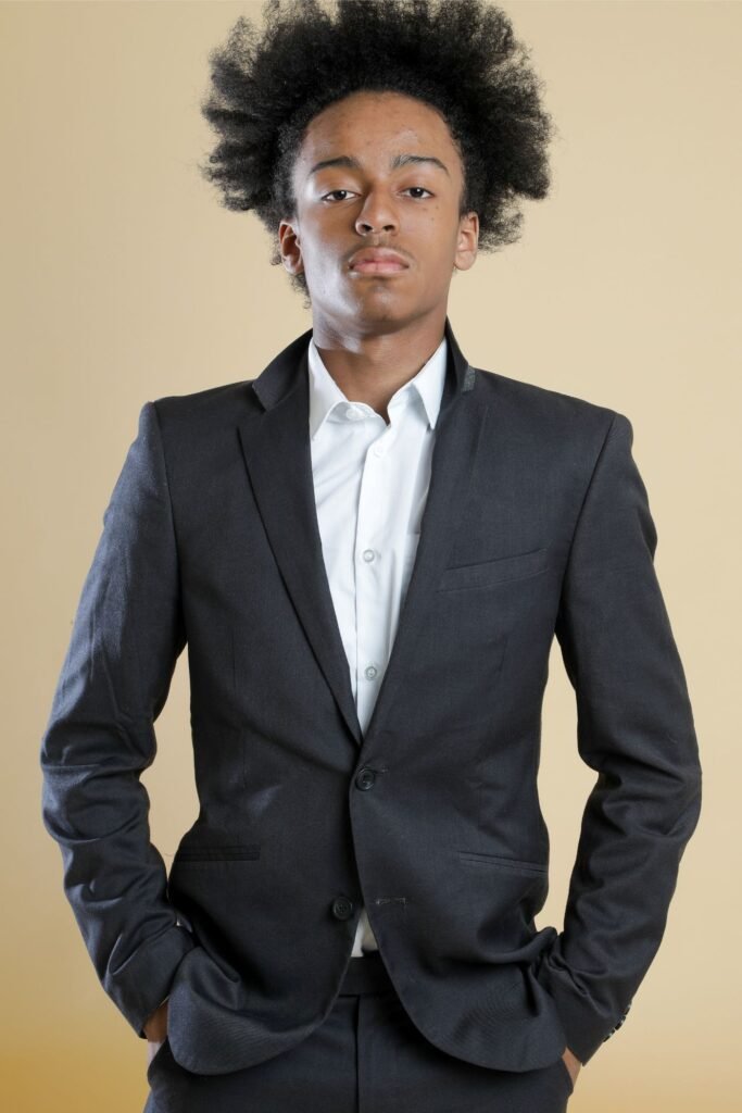 joshua thomas menswear tailored look 02.jpg