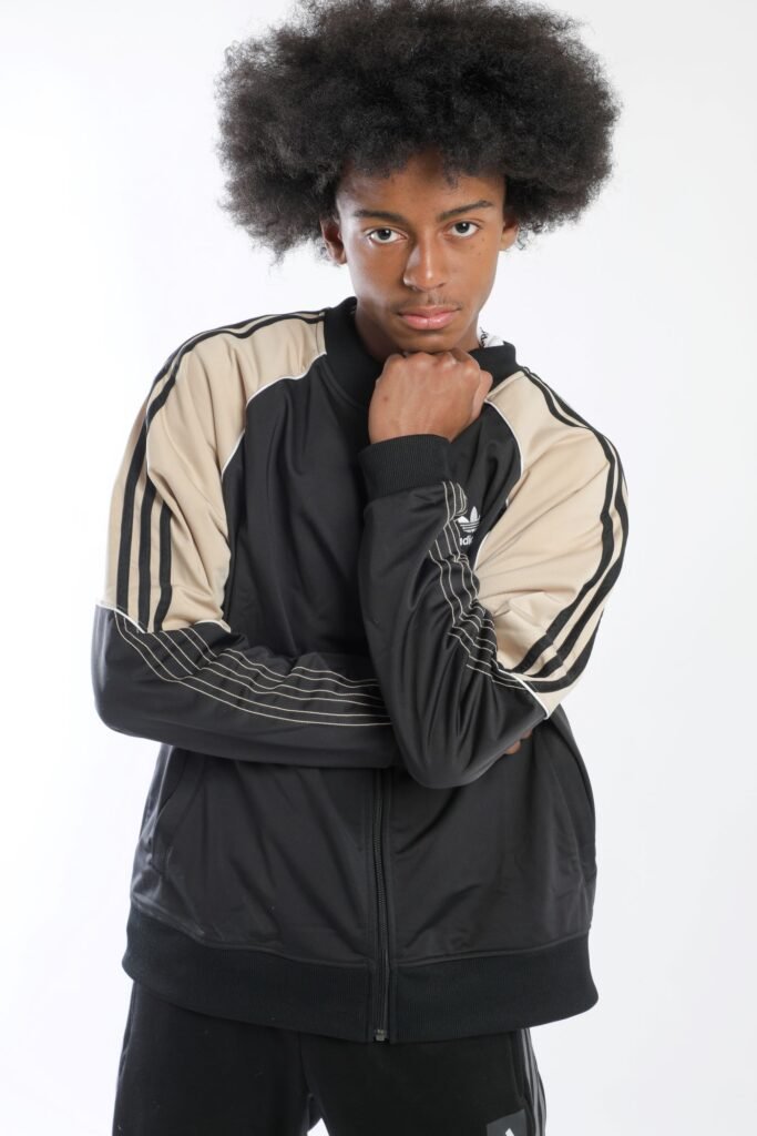 joshua thomas modern athleisure 05.jpg